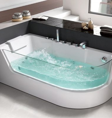 Современная высокотехнологичная ванна